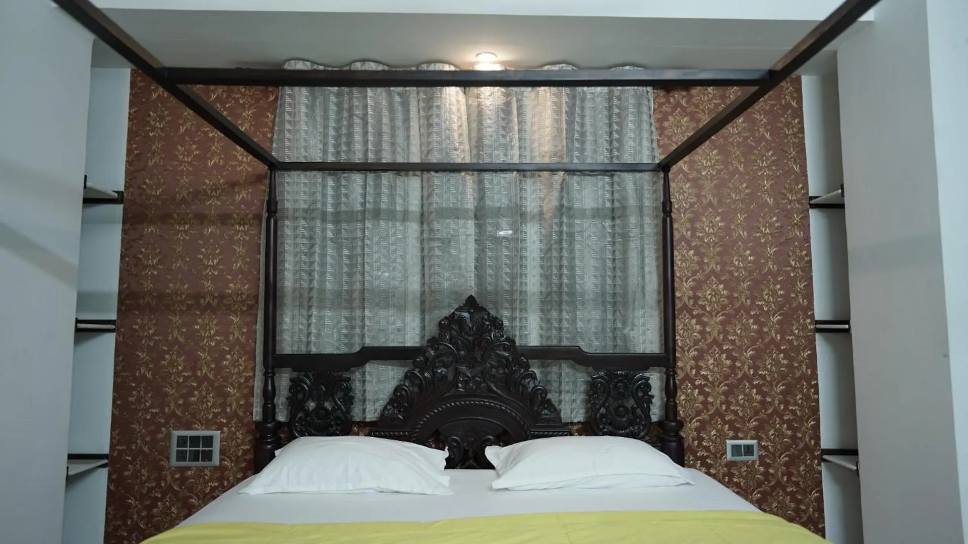 Palamattam Villa Mastersuite Kochi Homestay
