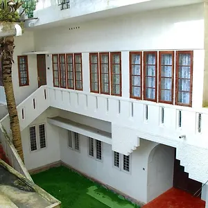 Jojies Homestay Fortkochi Homestay